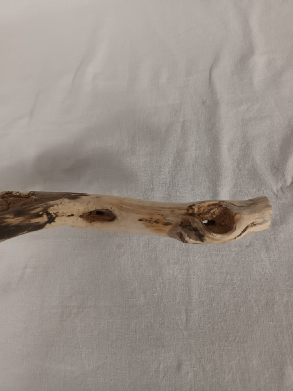 Handgeschliffener Holzast aus Weide – Naturdeko & DIY-Stab (ca. 75 cm)